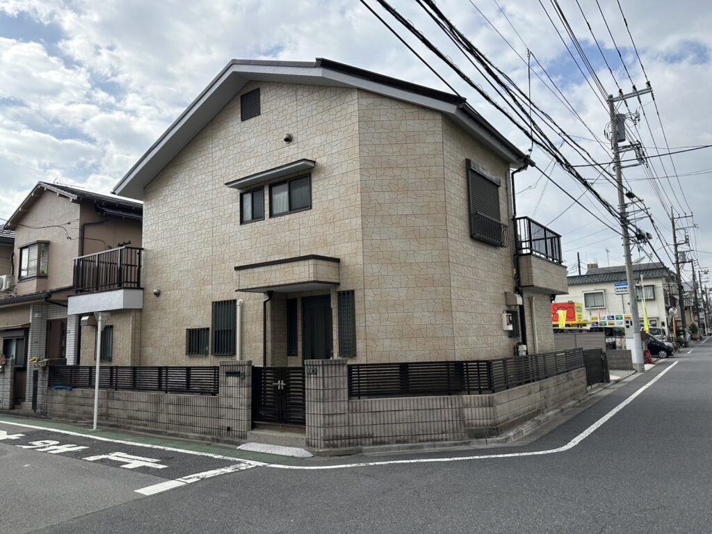 葛飾区立石にて外壁塗装・雨どい交換・屋根葺き替え工事・バルコニー防水工事