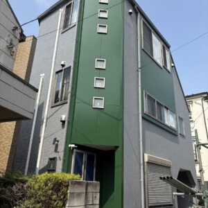 葛飾区東新小岩にて外壁塗装・棟板金交換工事・防水工事