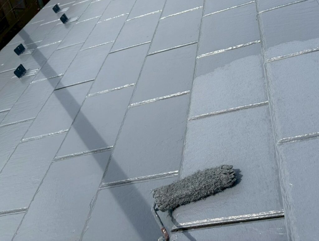 屋根　上塗り