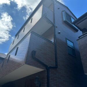 葛飾区金町にて外壁塗装・屋根カバー工事・シーリング工事